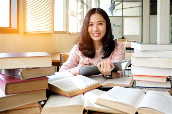成都幼师专业学校
