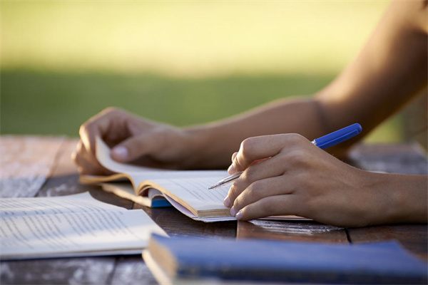 学生宿舍实拍.jpg