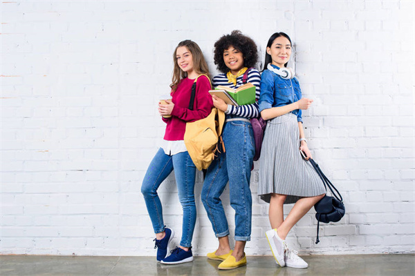 2020年成都中职学校适合女生报考的专业有哪些?