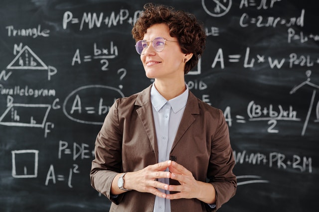  呈贡县第一中学如何？管理教学怎么样？