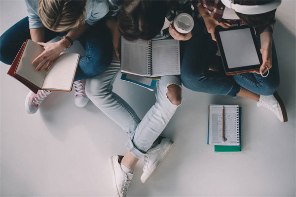 贵州职业技术学院中等职业技术学校（原贵州广播电视大学附属中等专业学校）地图